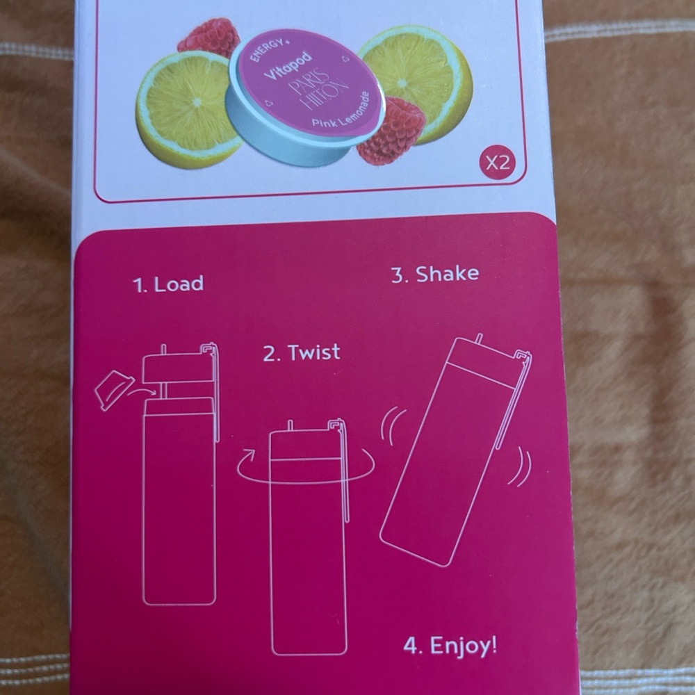 Vitapod Paris Hilton Drink Mix Set - Picture 7 of 8